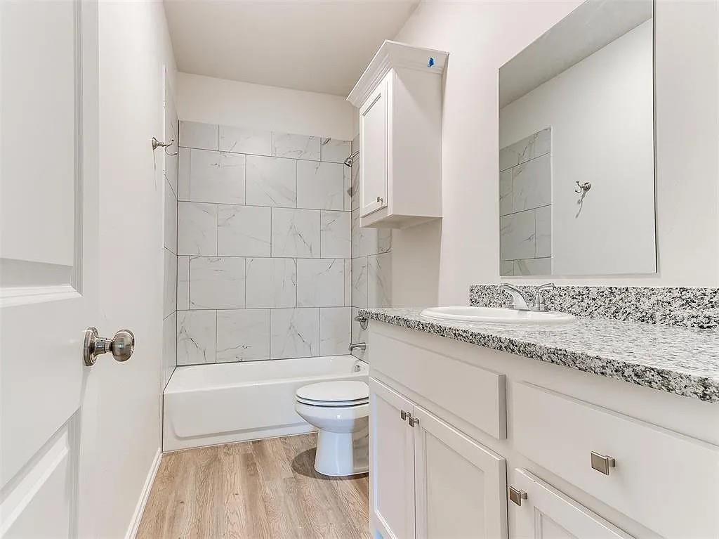 3707 Franks Way Property Photo 10