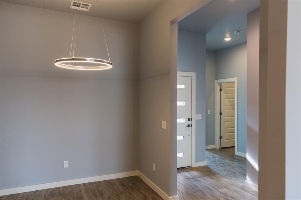 504 Remington Avenue Property Photo 5