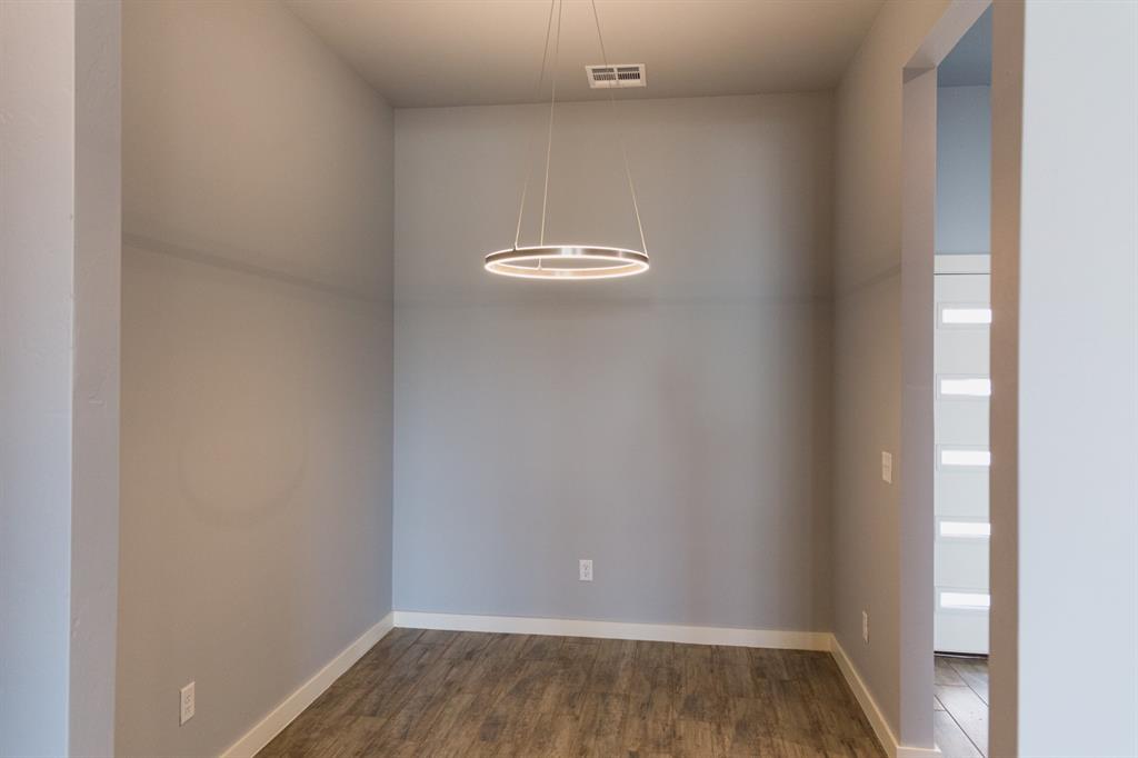 504 Remington Avenue Property Photo 16