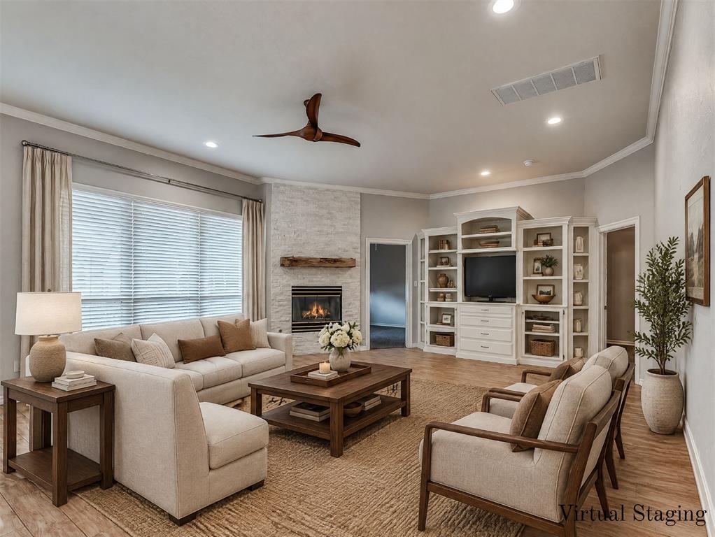 10125 Millspaugh Way Property Photo 3