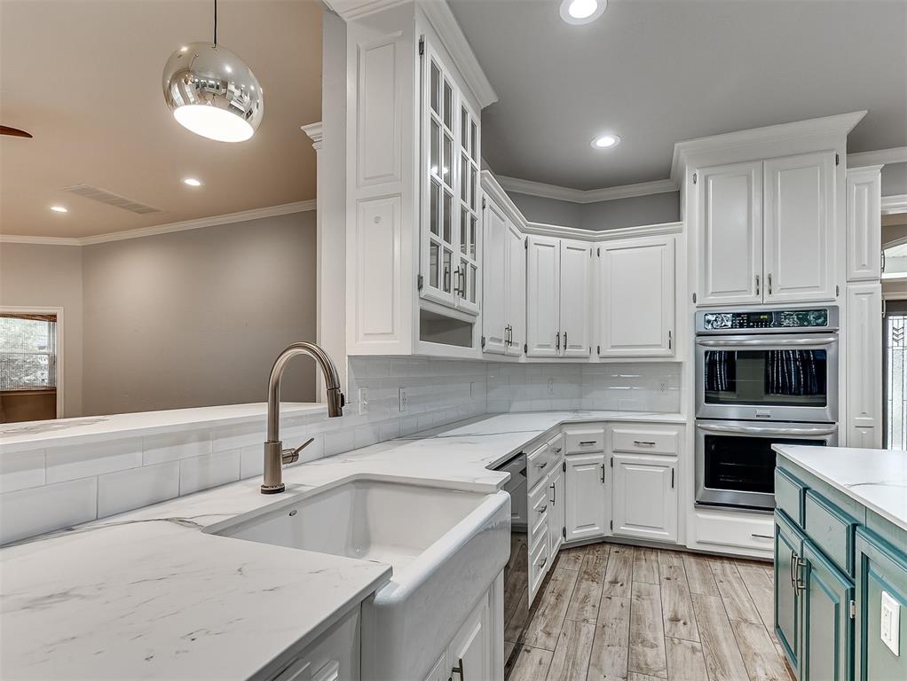 10125 Millspaugh Way Property Photo 6