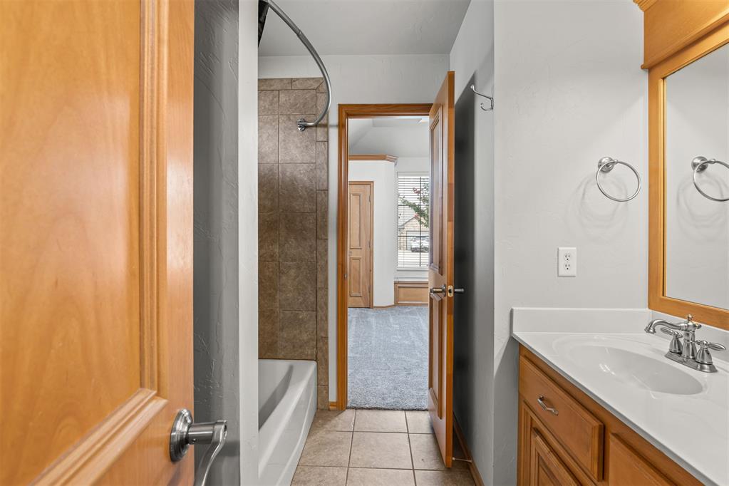 2001 Sw 32nd Street Property Photo 38