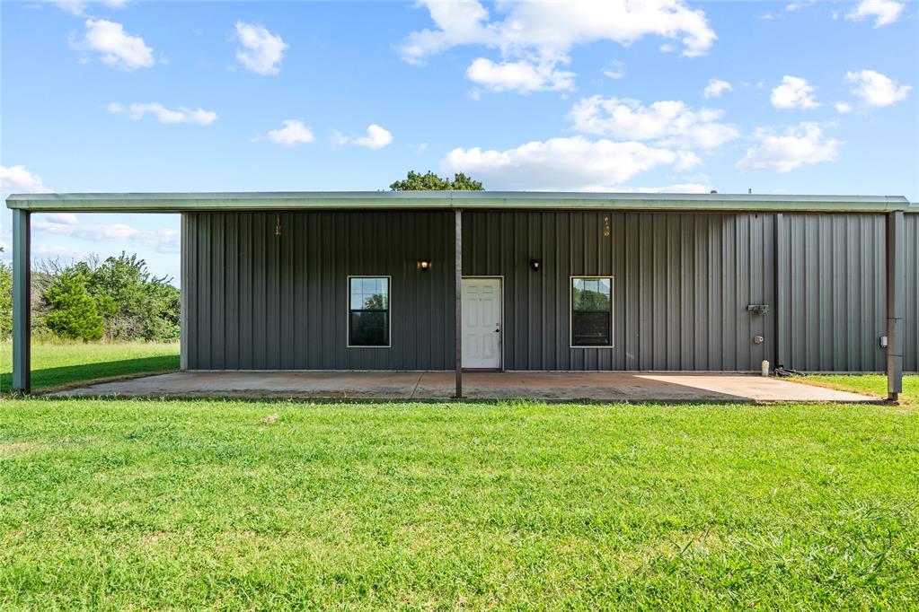 19760 Danny Lane Property Photo 4