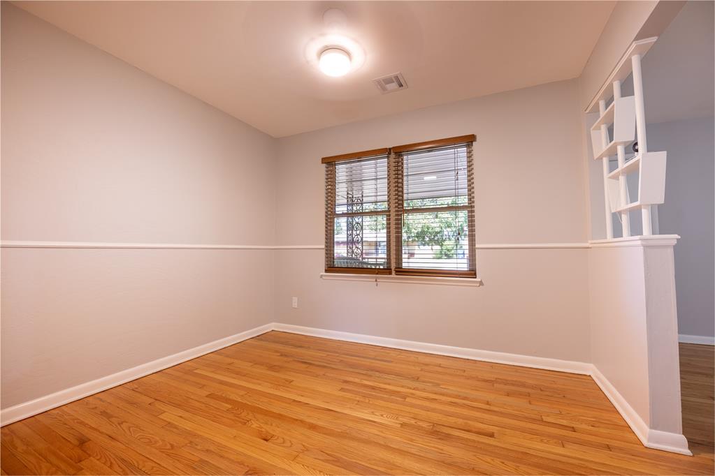 2505 Robin Road Property Photo 6