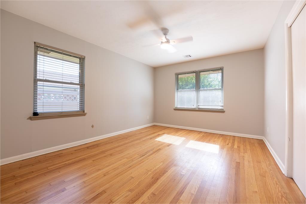 2505 Robin Road Property Photo 11