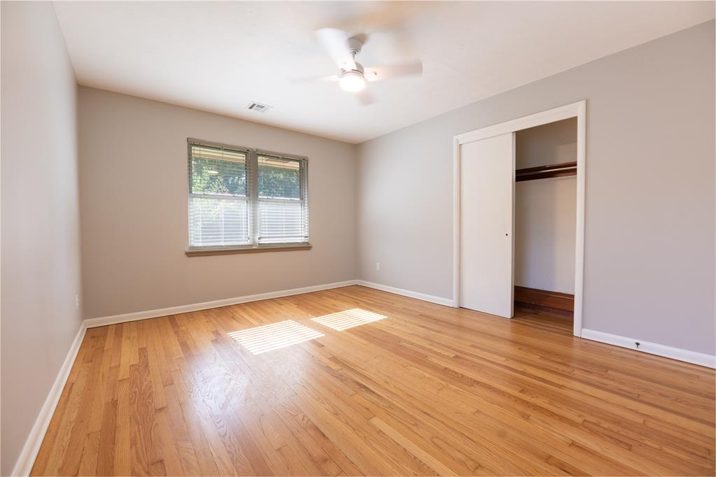 2505 Robin Road Property Photo 12