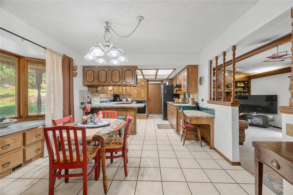 2025 Cherokee Drive Property Photo 12