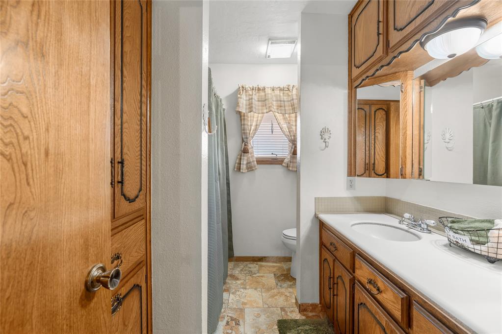 2025 Cherokee Drive Property Photo 18