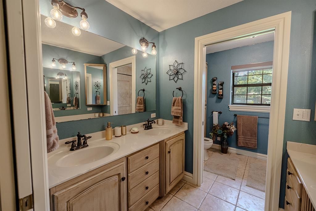 1305 E Lawrence Street Property Photo 25