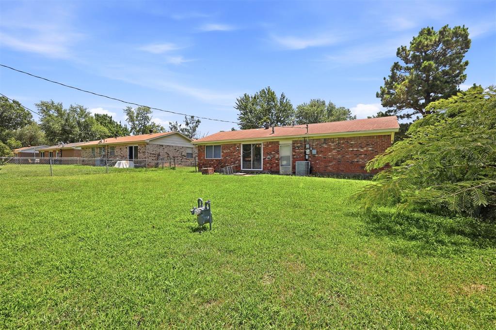 227 W Campbell Drive Property Photo 25