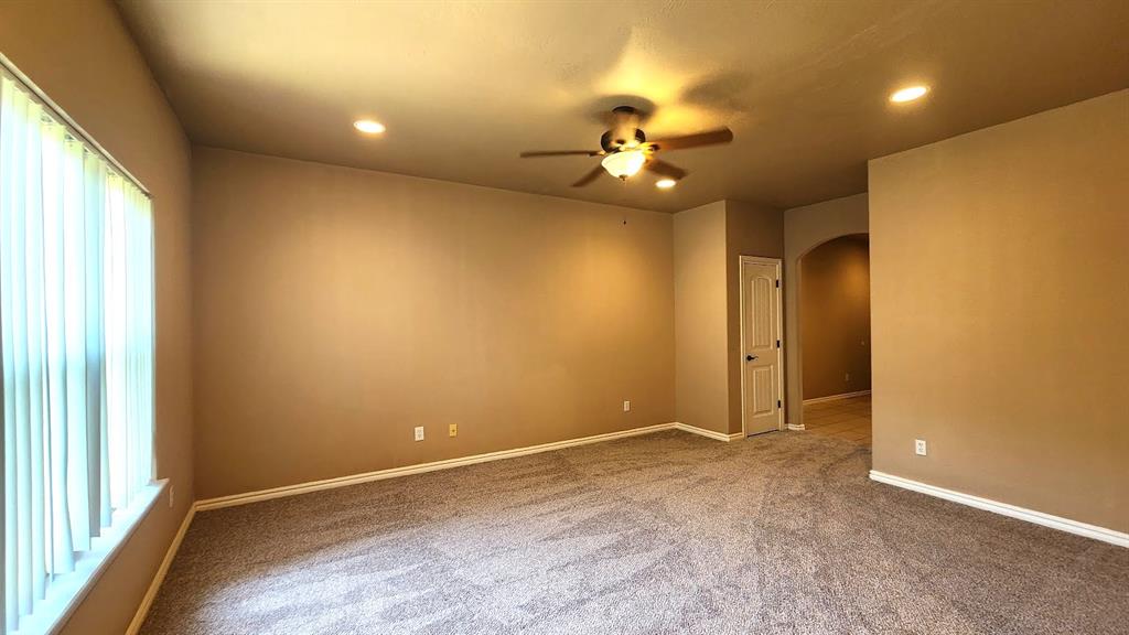 13705 Oxford Drive 13705/13707 Property Photo 7