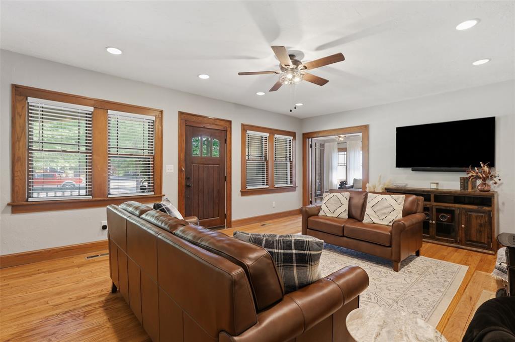 2112 Nw 18th Street Property Photo 5