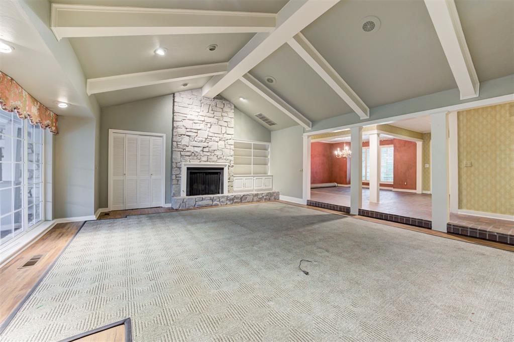 1433 Glenbrook Drive Property Photo 6