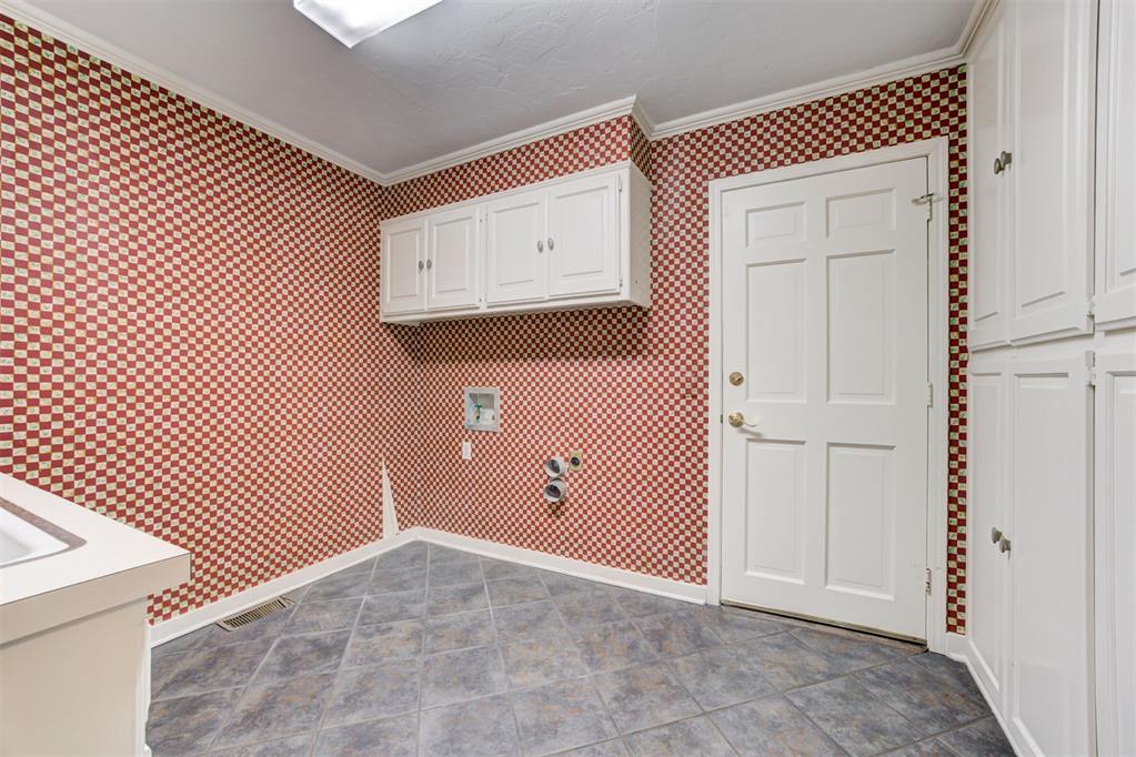 1433 Glenbrook Drive Property Photo 22
