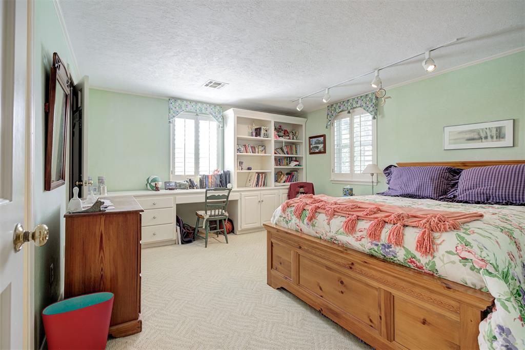 1433 Glenbrook Drive Property Photo 25
