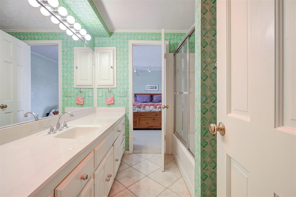 1433 Glenbrook Drive Property Photo 27