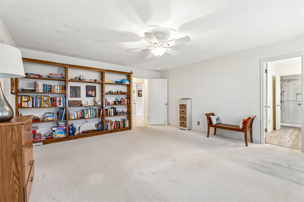 1808 Asbury Place Property Photo 33