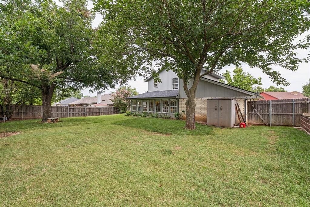 1808 Asbury Place Property Photo 45
