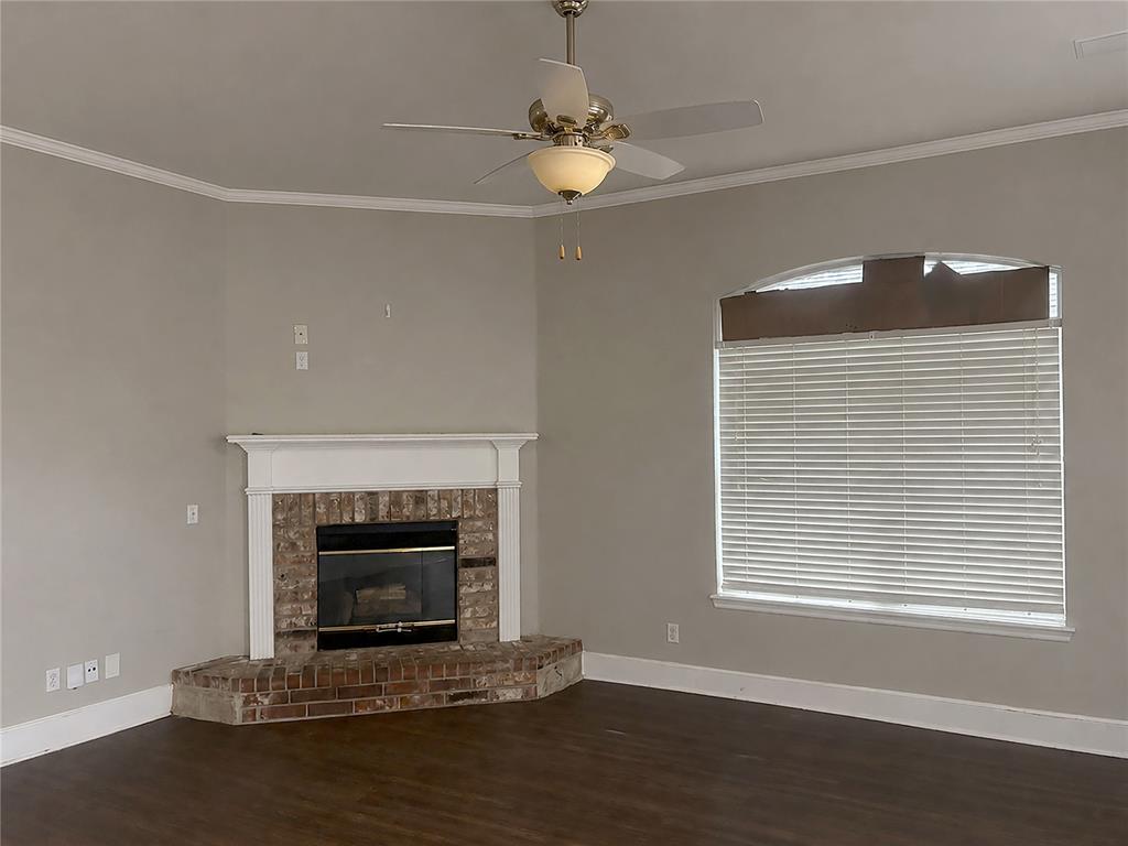 2009 Del Simmons Drive Property Photo 6