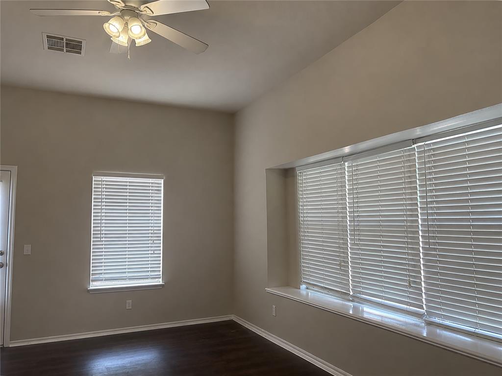 2009 Del Simmons Drive Property Photo 17
