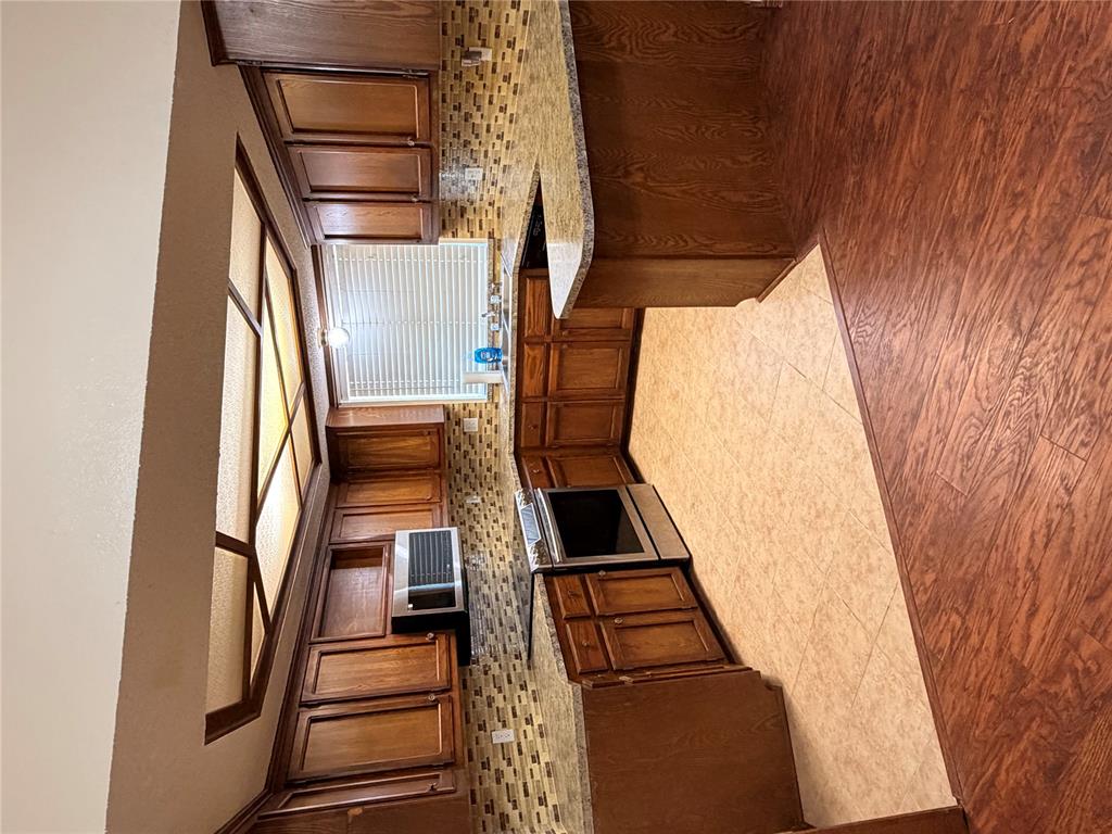 10505 Se Herbert Drive Property Photo 6