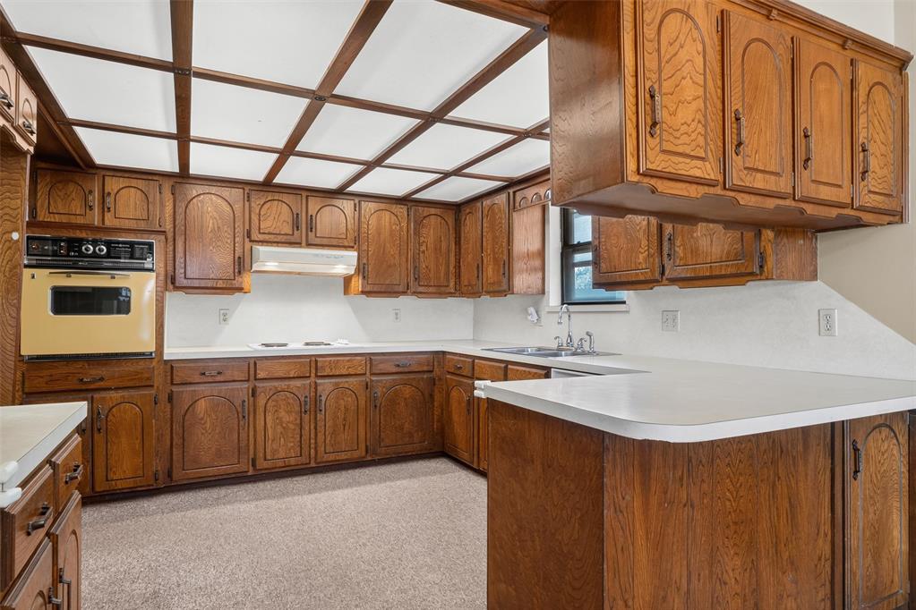 25 Corona Drive Property Photo 9