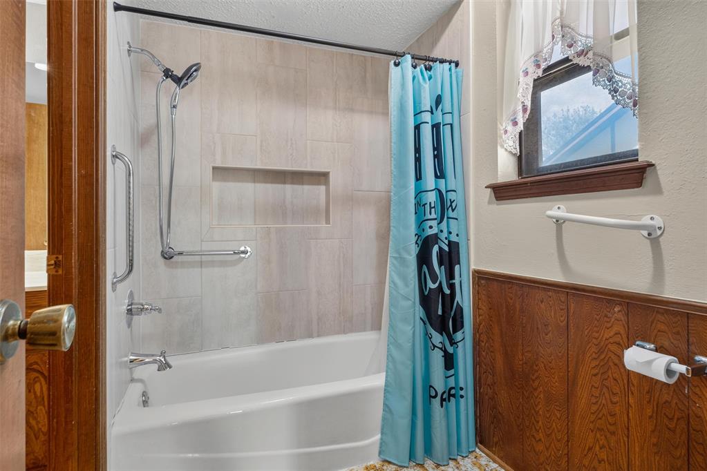 25 Corona Drive Property Photo 14