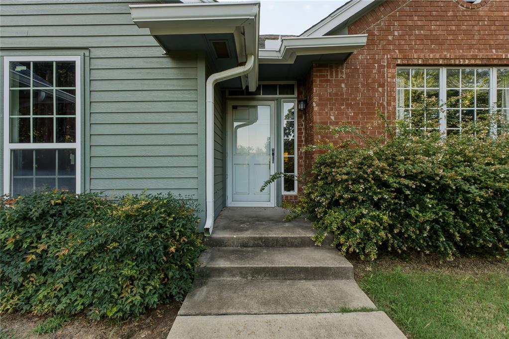 3333 Everett Drive Property Photo 5