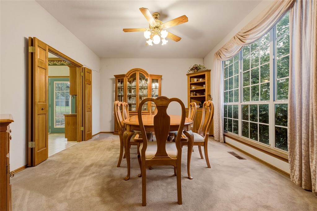 3333 Everett Drive Property Photo 8