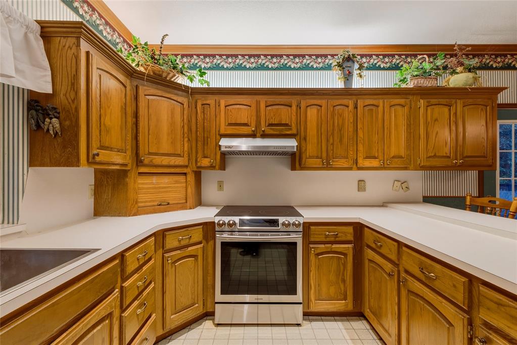 3333 Everett Drive Property Photo 14