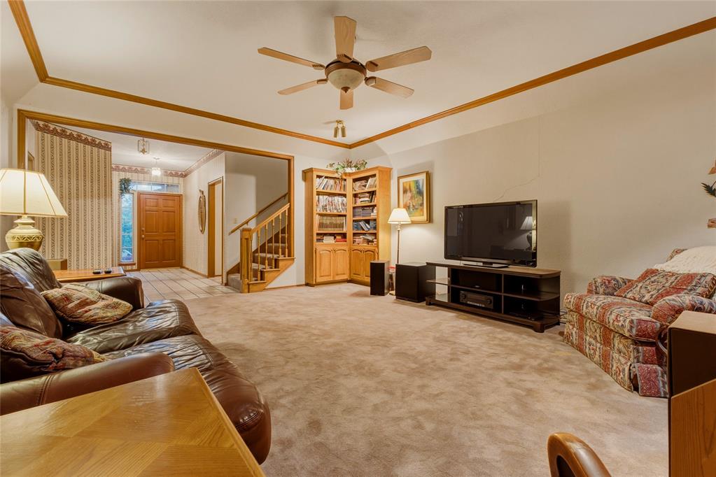 3333 Everett Drive Property Photo 19