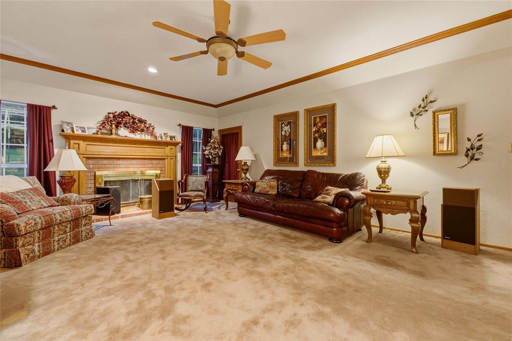 3333 Everett Drive Property Photo 21