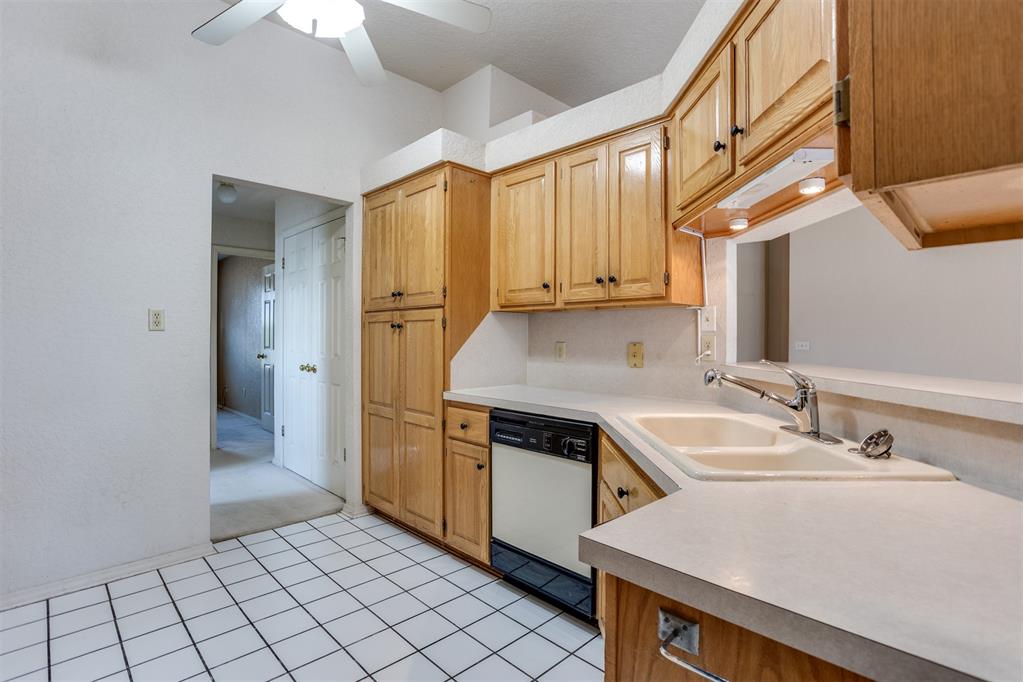 1613 Pinnacle Lane Property Photo 4
