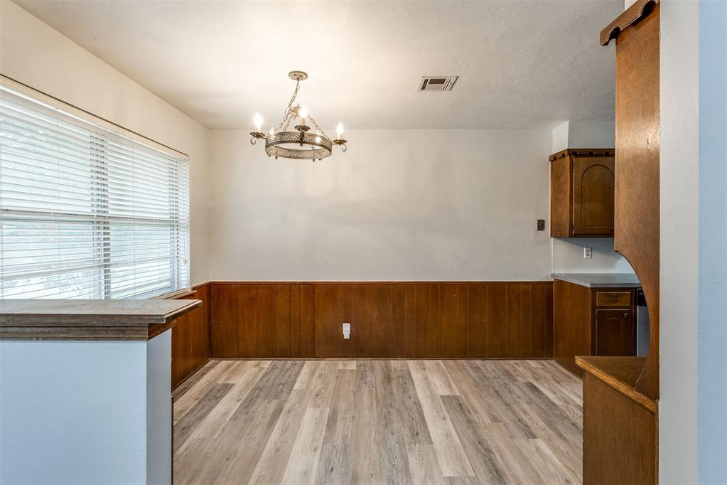 908 S Meadow Lane Property Photo 14