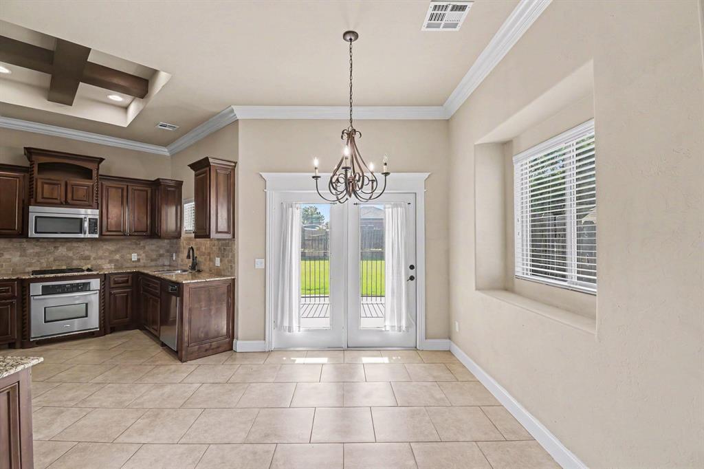 2132 Newbrook Drive Property Photo 10