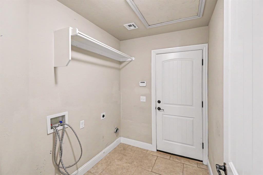 2132 Newbrook Drive Property Photo 26