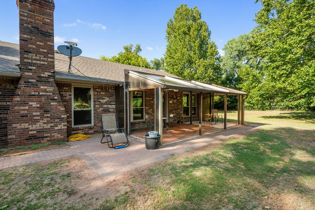 2341 Squirrel Road Property Photo 34