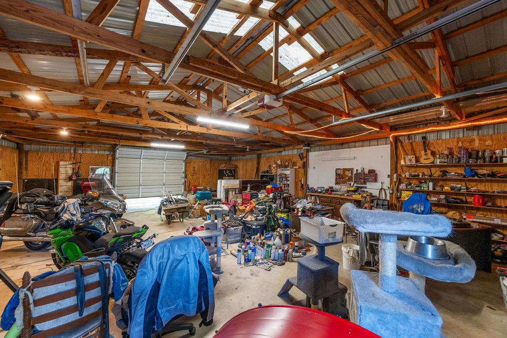 2341 Squirrel Road Property Photo 45