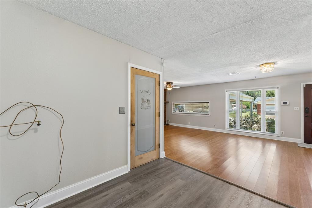 811 2nd Street Property Photo 10