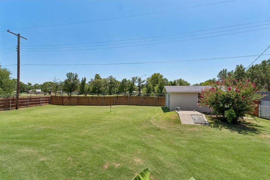 811 2nd Street Property Photo 46