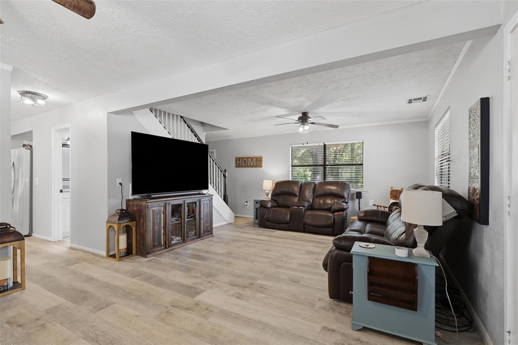 347174 E 1047 Road Property Photo 6