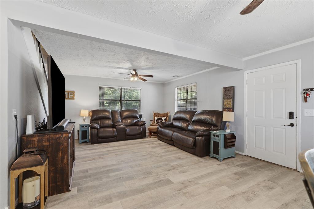 347174 E 1047 Road Property Photo 6