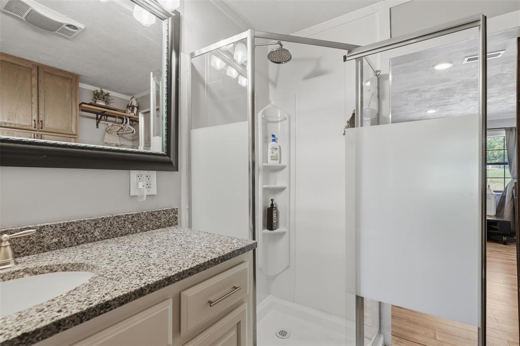 347174 E 1047 Road Property Photo 28