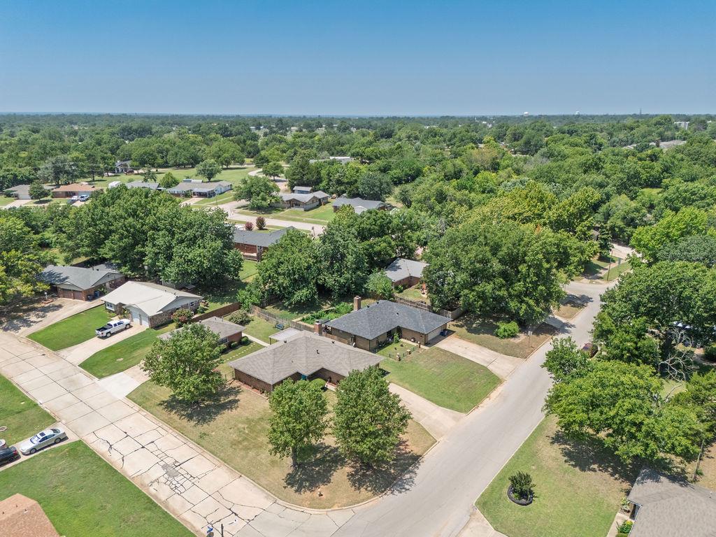 29 Sequoyah Boulevard Property Photo 3