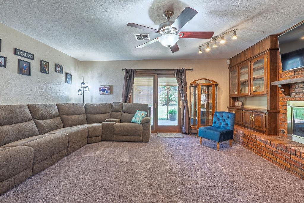 29 Sequoyah Boulevard Property Photo 15