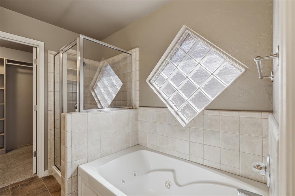 10716 Nw 37th Street Property Photo 22