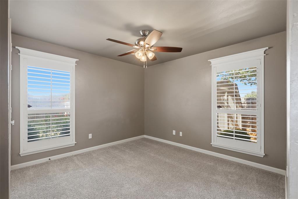 10716 Nw 37th Street Property Photo 29