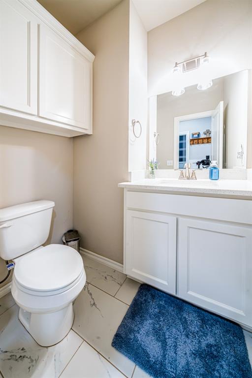 1807 W Forest Ridge Property Photo 18