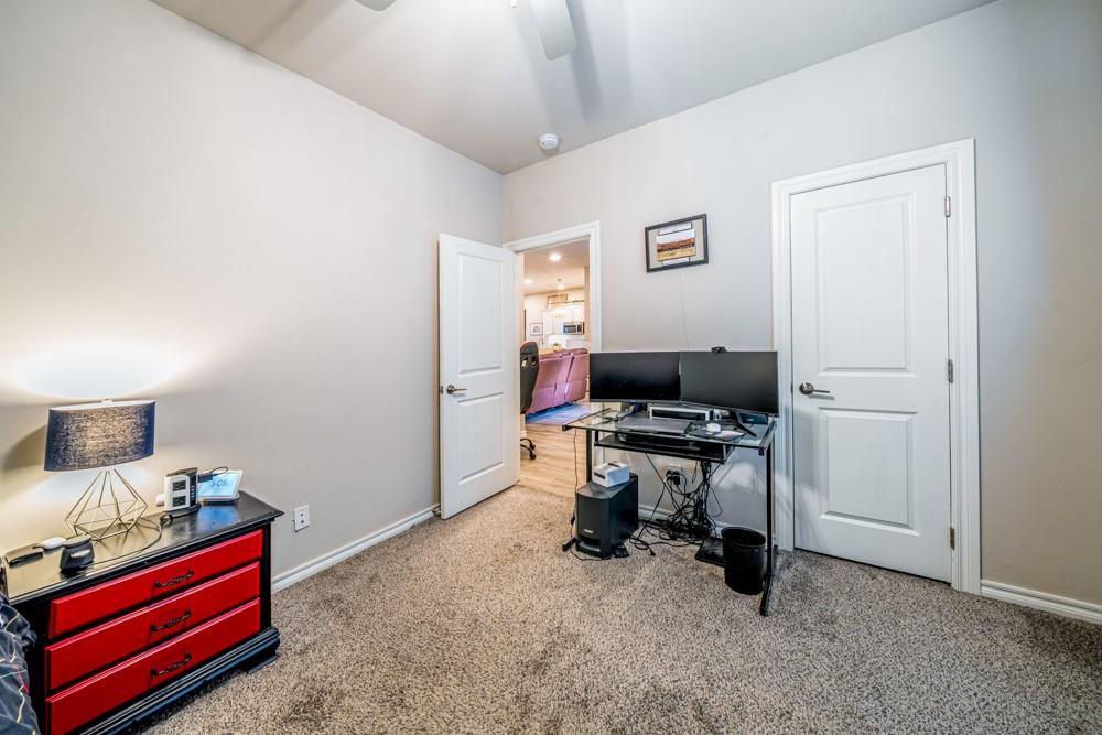 1807 W Forest Ridge Property Photo 20