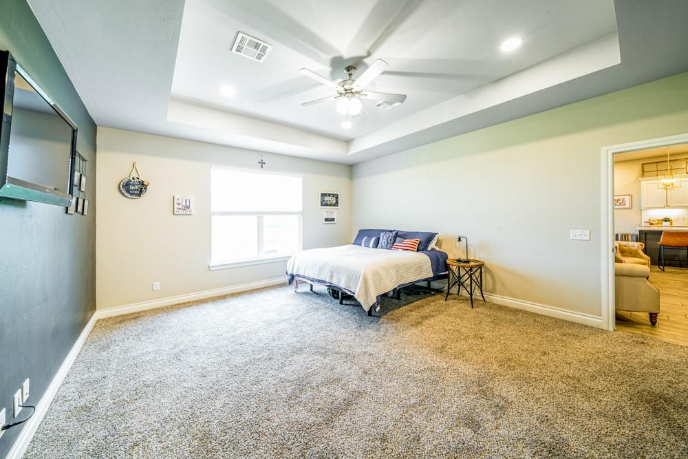1807 W Forest Ridge Property Photo 31